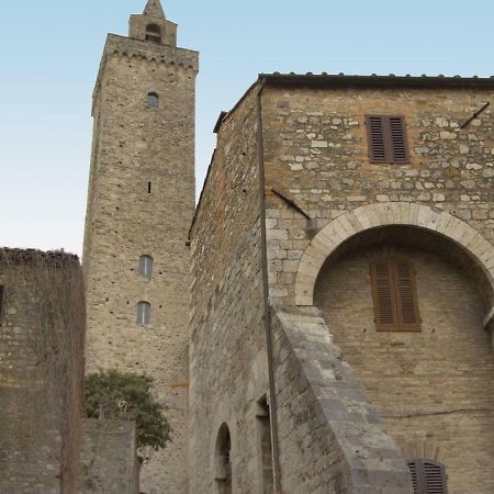 Il Prunello - Una Casa Tra Le Torri ซานจีมิญญาโน ภายนอก รูปภาพ